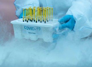 Что произошло – вакцины из России запретили, а Трамп не вернется в Twitter