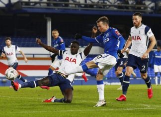 Девять голов и решающий — от экс-игрока Шахтера: Тоттенхэм в безумном матче вылетел из Кубка Англии (видео)