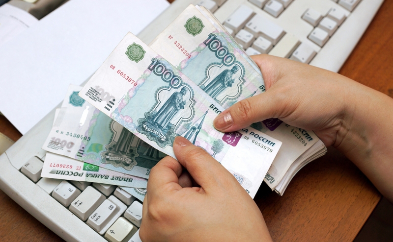 Кремль назвал напряженной ситуацию со снижением реальных доходов росси