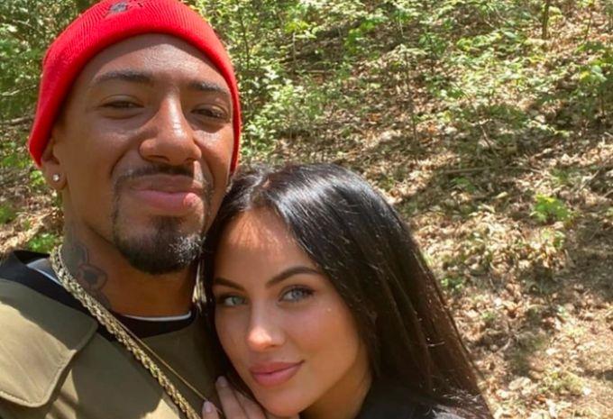 Немецкая модель умерла после расставания со звездным футболистом Баварии: он уехал с Клубного чемпионата мира