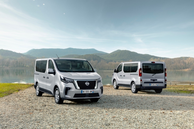 Nissan NV300 Combi стал более угловатым по примеру родственного Трафика