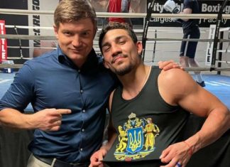 Победивший Ломаченко Лопес в майке с трезубцем прокричал «Слава Украине»