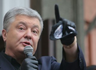 В Госдуме сравнили слова Порошенко о Крыме со сказками братьев Гримм