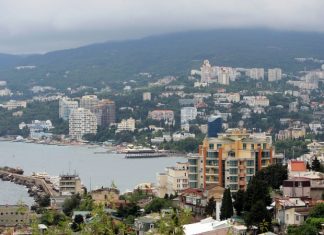 Парламентарии ответили на угрозы Украины выдворить россиян из Крыма