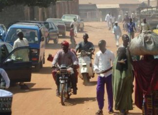 В Нигерии боевики на мотоциклах совершили налет — более сотни убитых