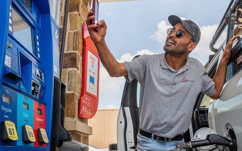 Цена бензина в США вновь обновила исторический максимум